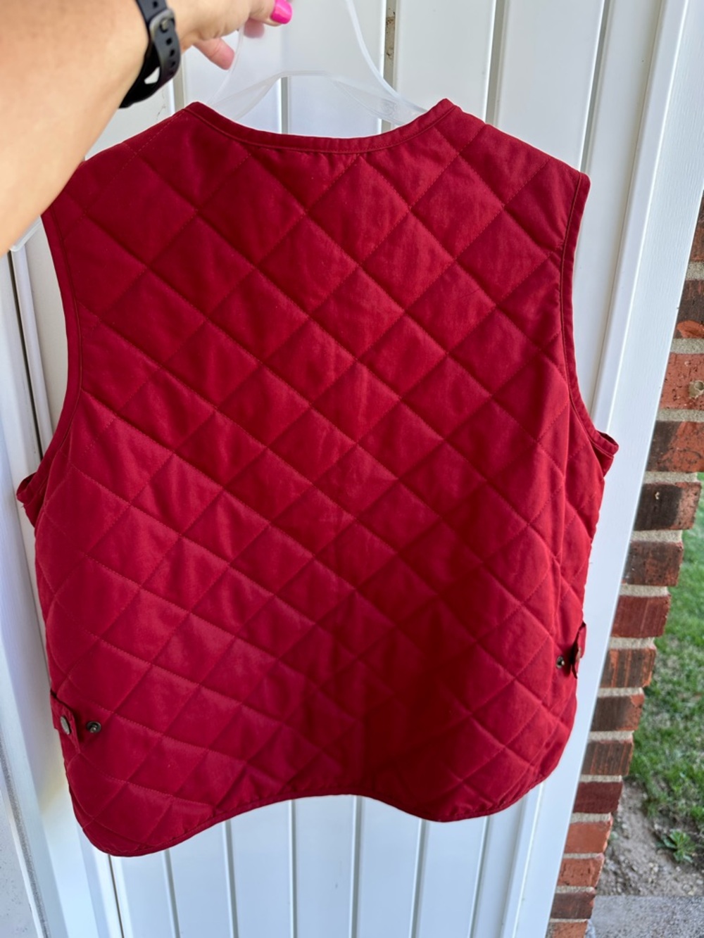 Eddie Bauer Woman’s L Red Plaid Quilted Puffer Vest Lining Pockets Snap - Picture 2 of 7